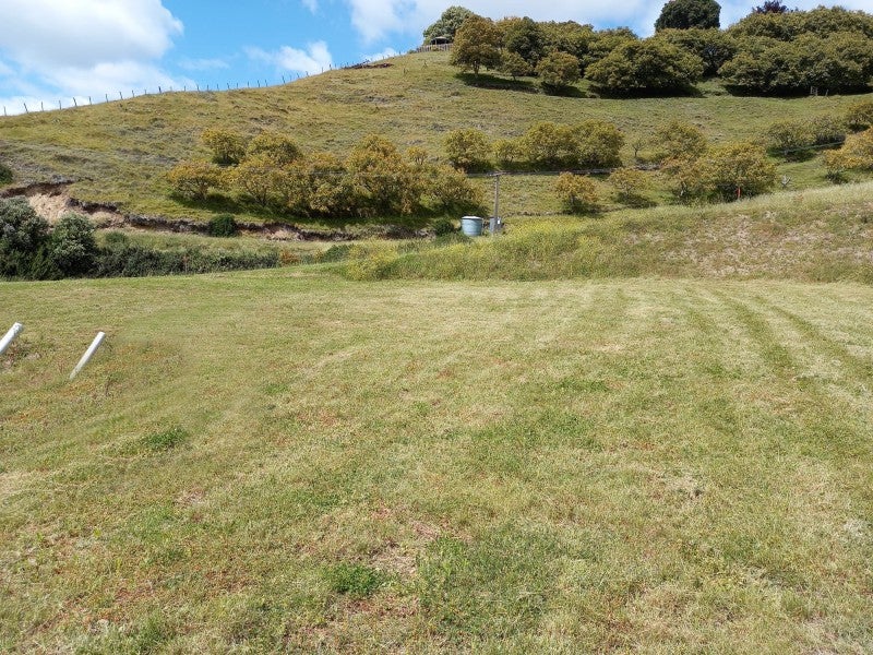 65 Oak Road, Poraiti, Napier - Carousel 2