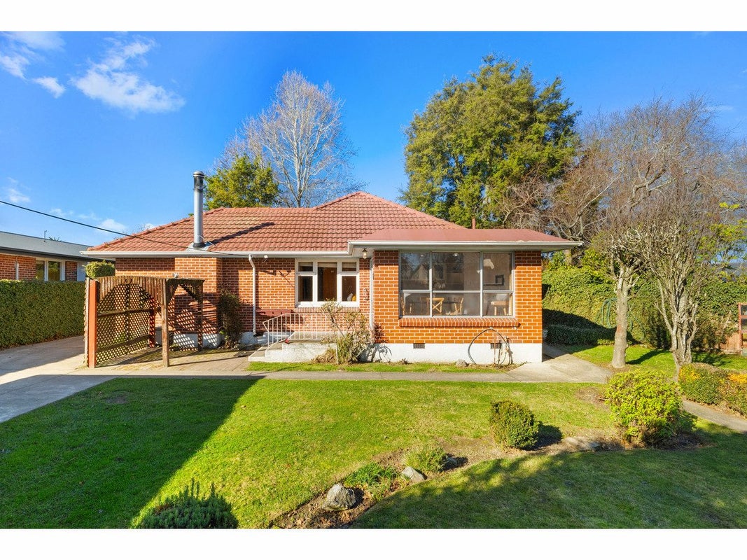 3 Wayside Avenue, Burnside, Christchurch - Carousel 1