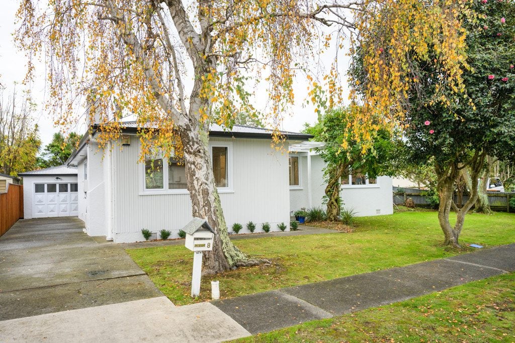 8 Waterloo Crescent, Hokowhitu, Palmerston North - Carousel 2