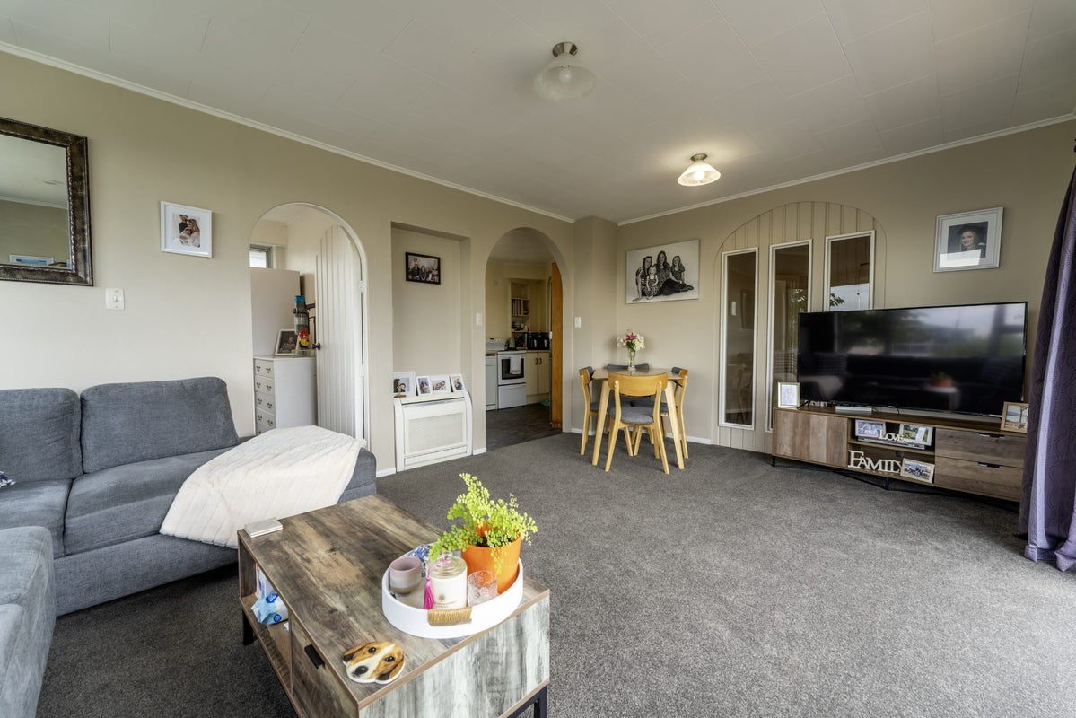 6 Tasman Street, Oceanview, Timaru - Carousel 2