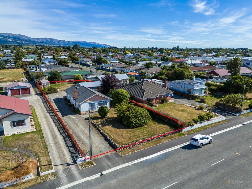 76 Shearman Street, Waimate, Waimate - Carousel 26