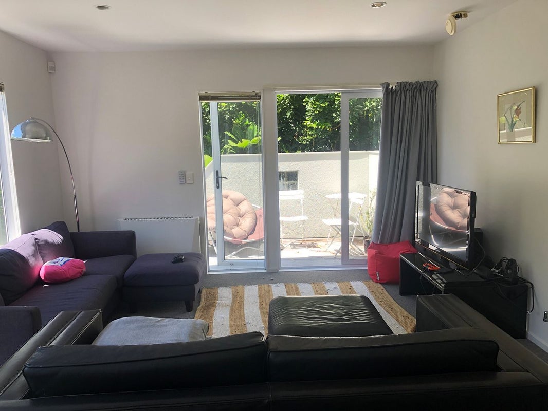 145B Wallace Street, Mount Cook, Wellington - Carousel 2