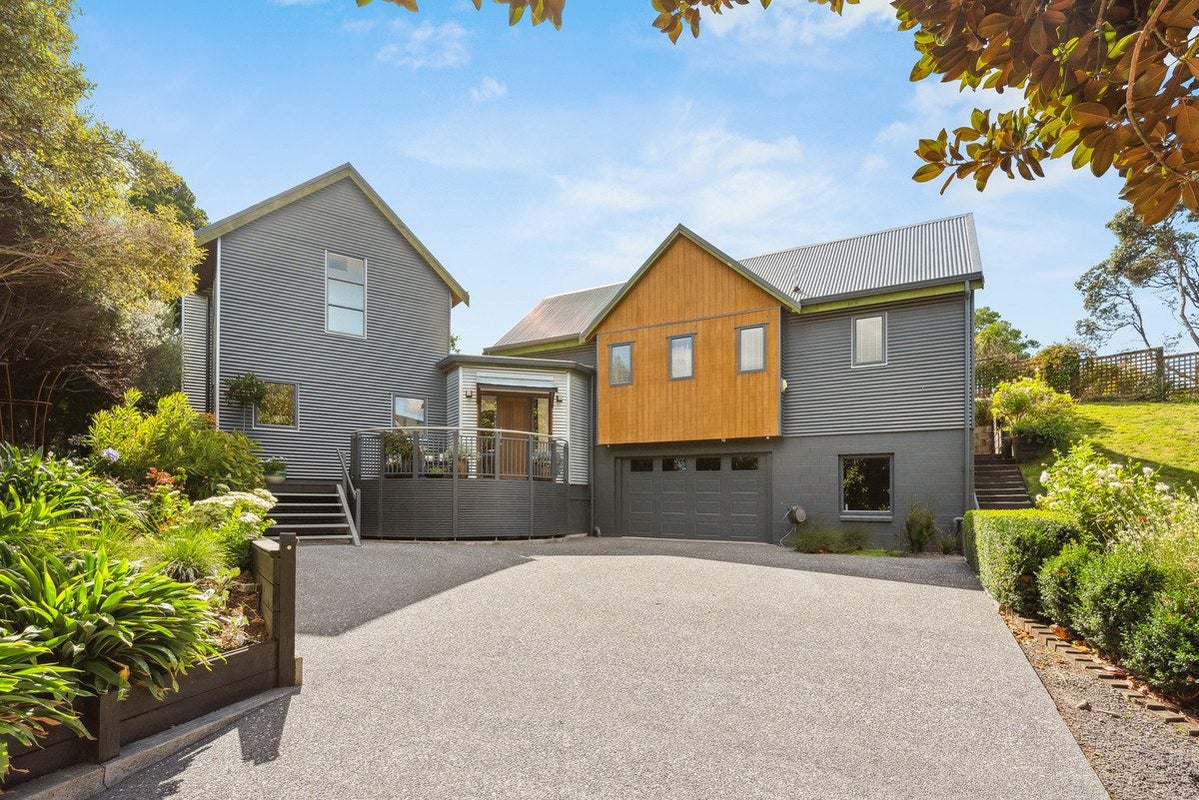 2 Fiesta Grove, Raumati Beach, Paraparaumu - Carousel 2