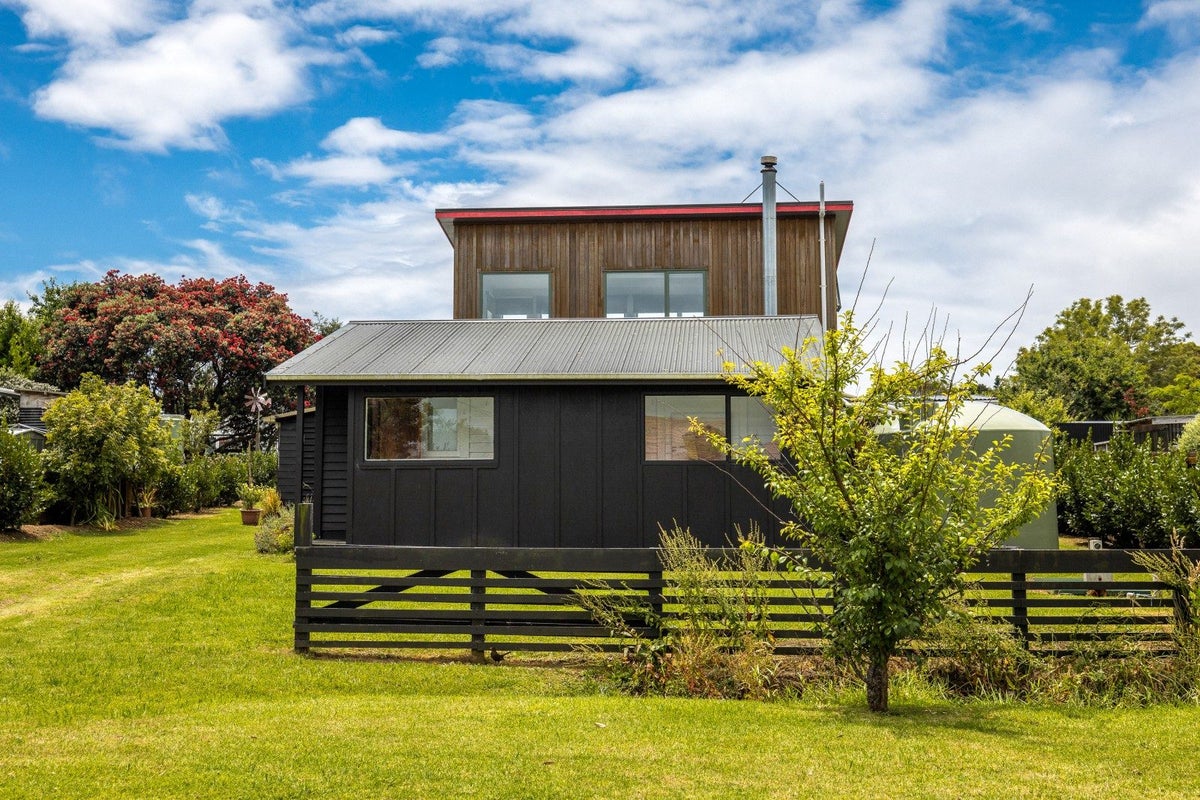 22 Nikau Road, Waiheke Island , Waiheke Island - Carousel 17