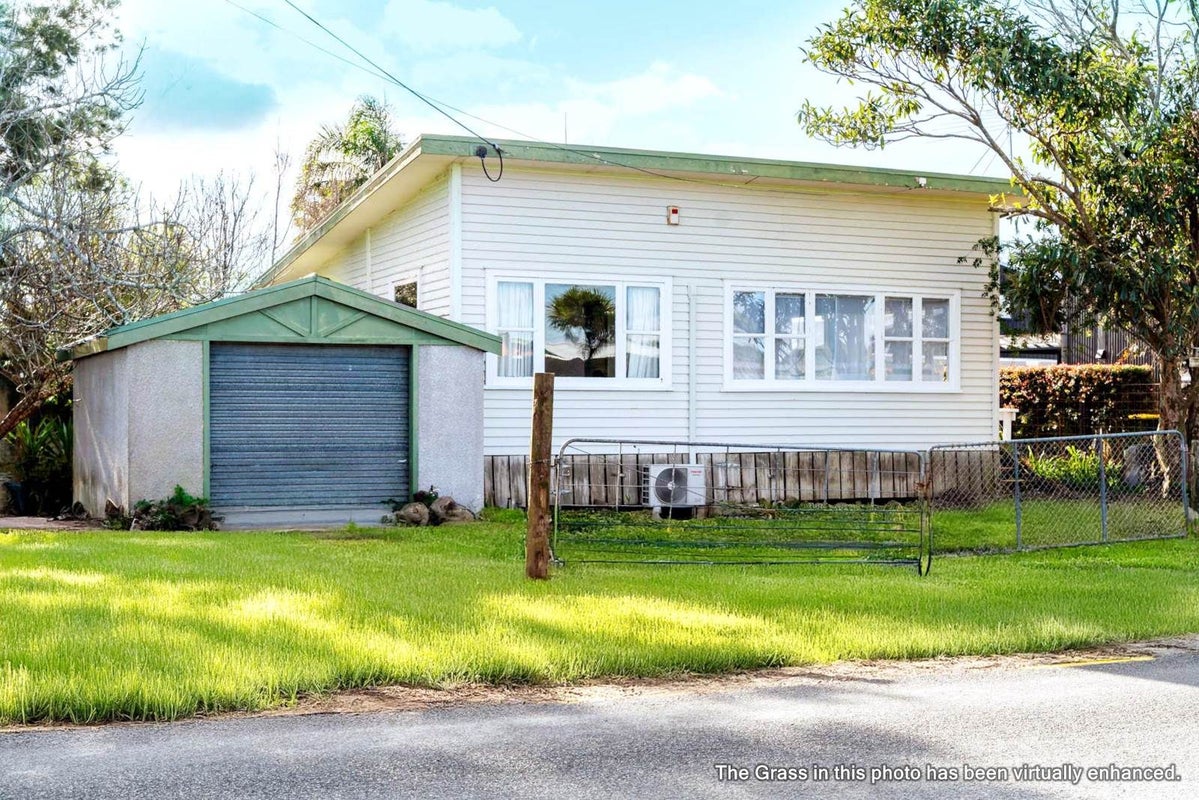 8 Moir Street, Mangawhai, Kaipara, Northland - Carousel 1