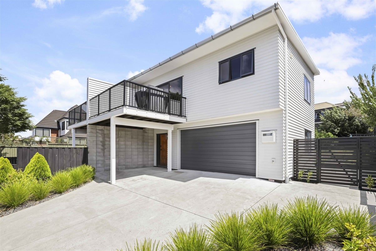 2A Burn-Murdoch Street, St Andrews, Hamilton - Carousel 2