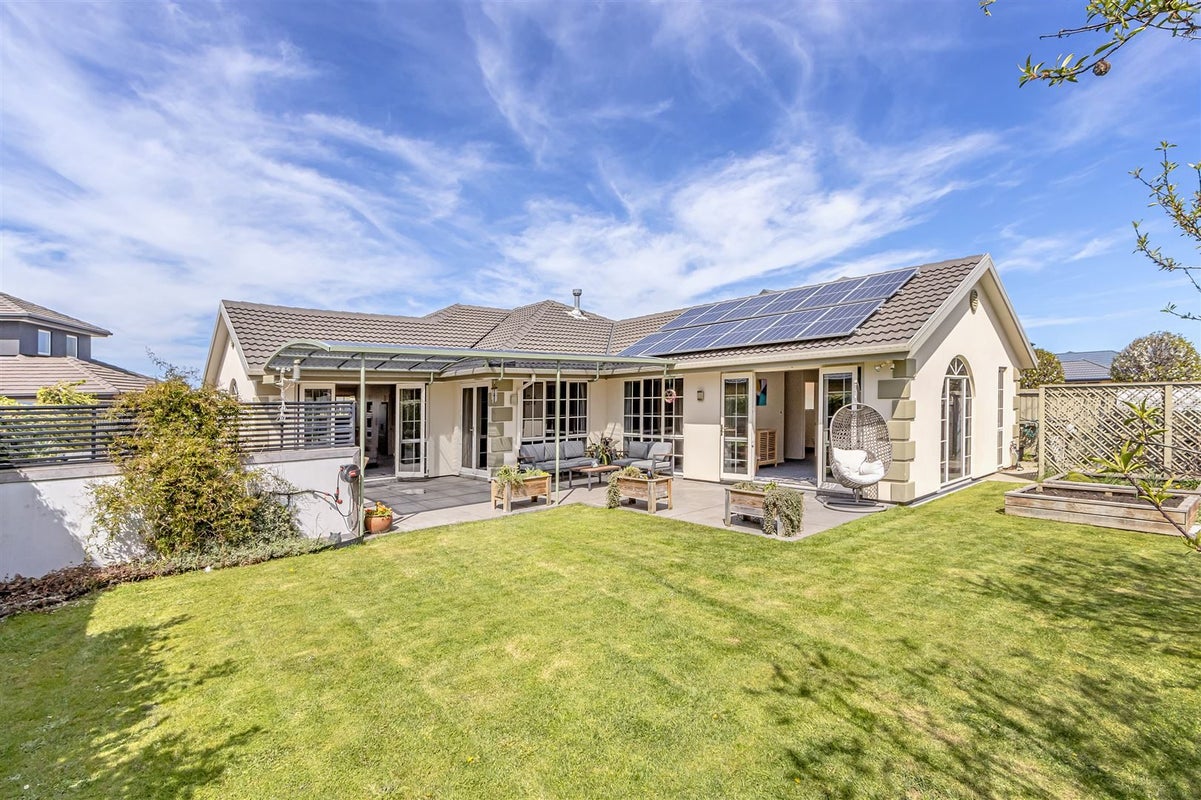 51 Glasnevin Drive, Casebrook, Christchurch - Carousel 1