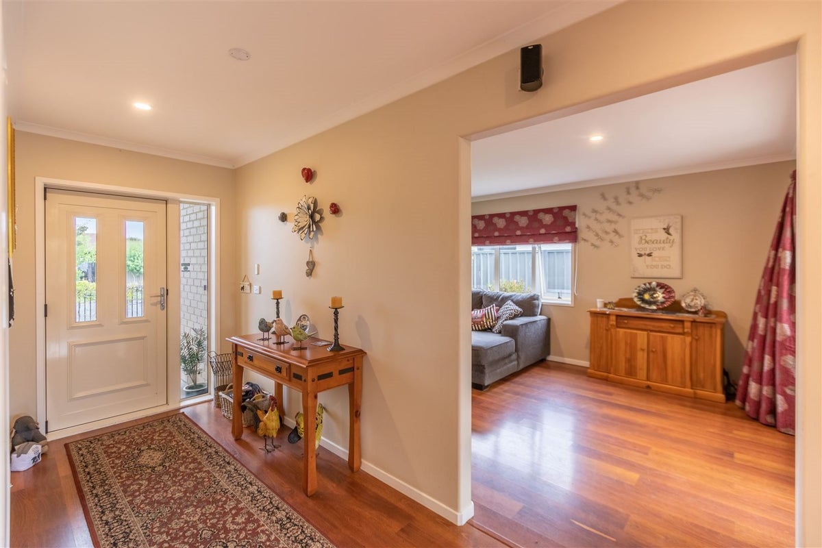 35 Squire Drive, Awatoto, Napier - Carousel 1