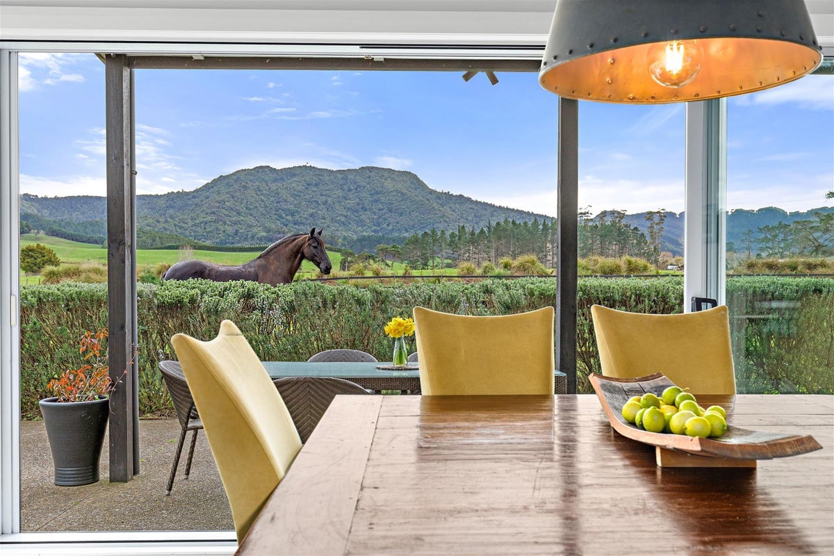 942A Leigh Road, Warkworth - Carousel 1