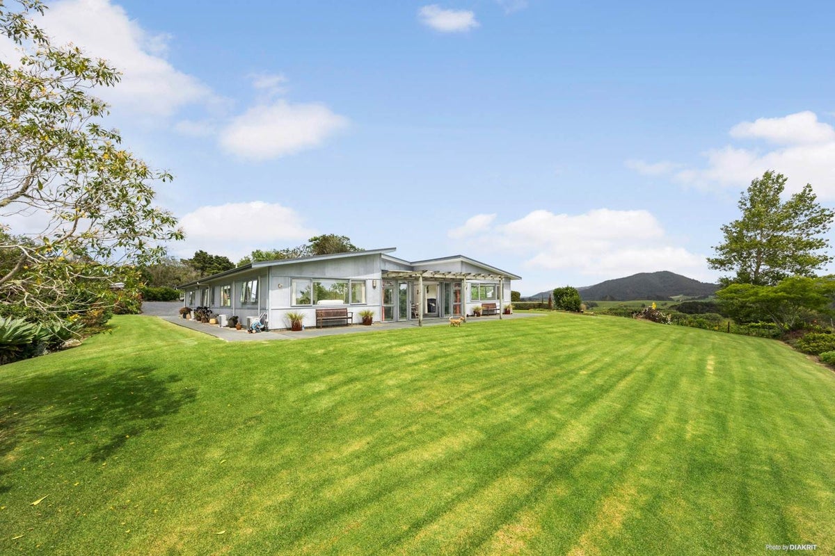 320 Mangawhai Kaiwaka Road, KAIWAKA, WELLSFORD - Carousel 1