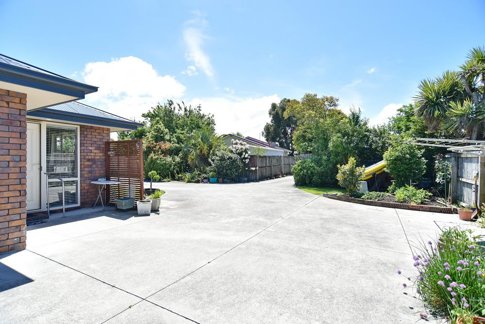 12 Amberley Beach Road, Amberley, Amberley - Carousel 17