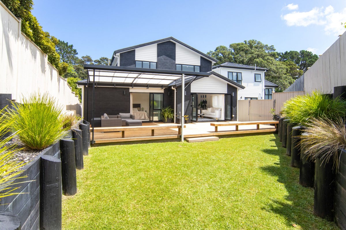 44 Connell Street, Blockhouse Bay, Auckland - Carousel 2