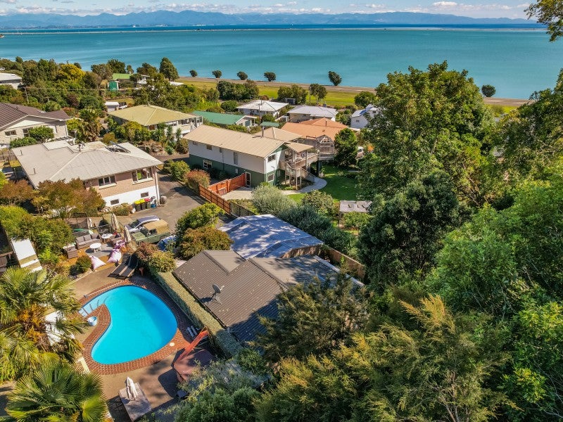 7 Brooklands Road, Atawhai, Nelson - Carousel 1