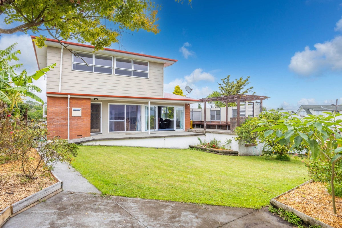 77 Crosby Road, Chartwell, Hamilton - Carousel 2