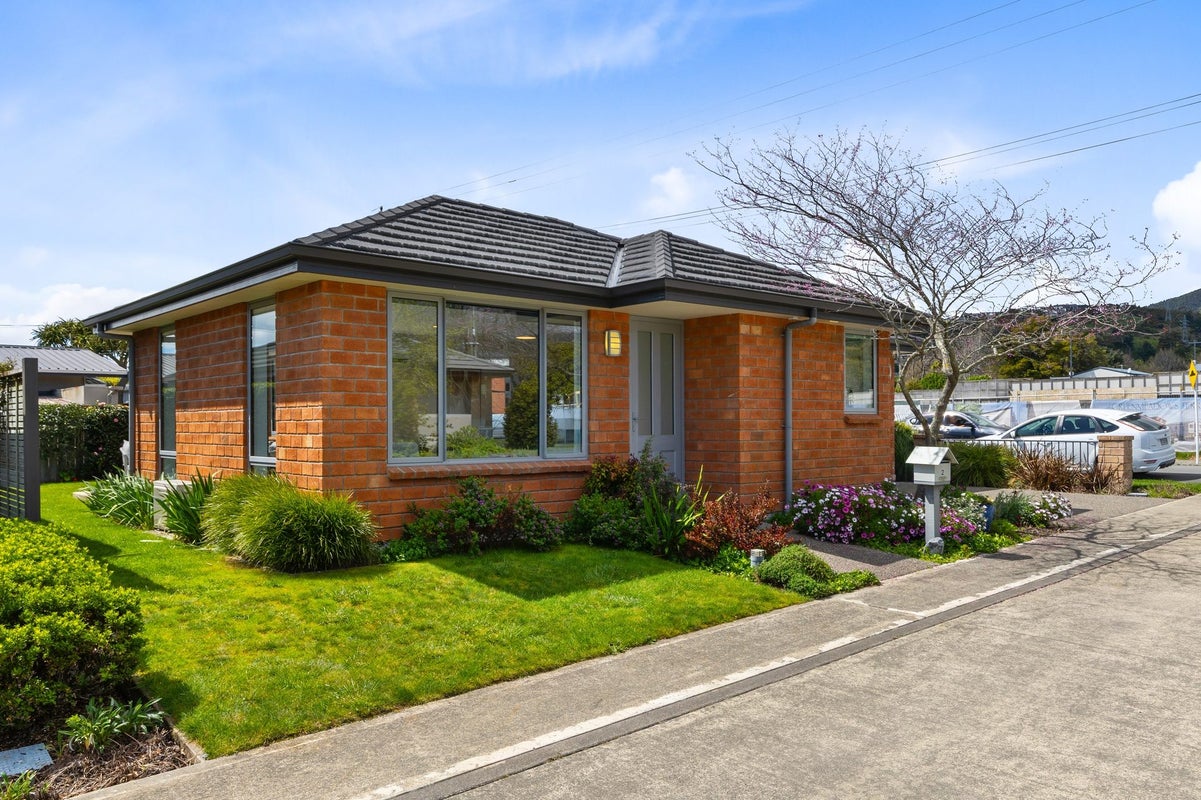 2 Acorn Way, Stoke, Nelson - Carousel 2
