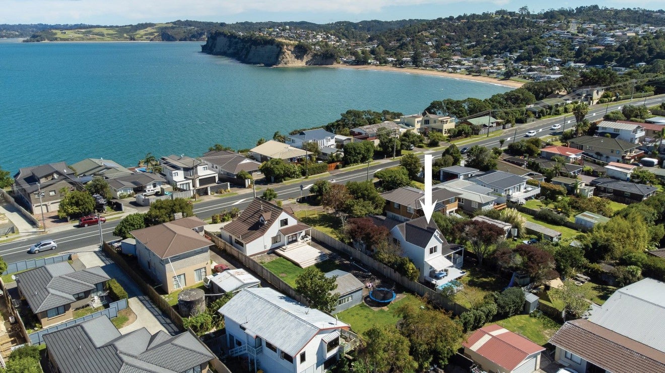 802 Whangaparaoa Road, Manly, Whangaparaoa - Carousel 2