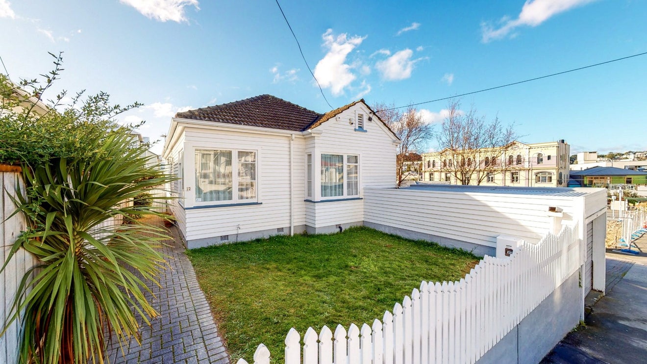 12 Colombo Street, Newtown, Wellington - Carousel 1