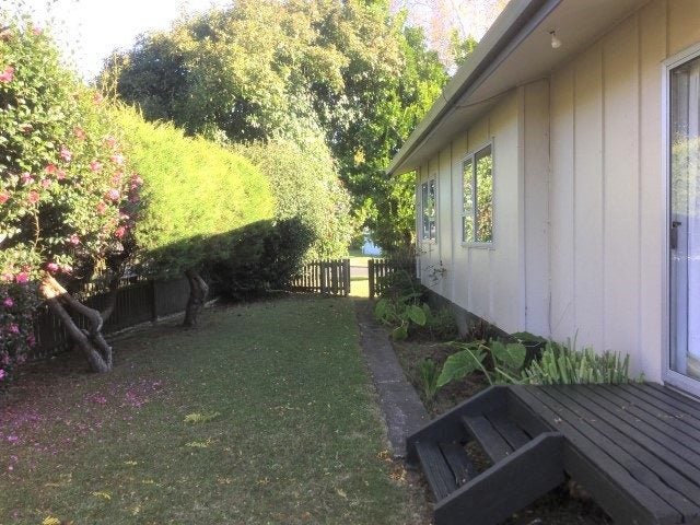 2B Redmond Street, Judea, Tauranga - Carousel 2