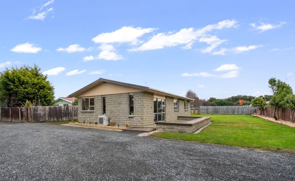 116 Dunbeath Crescent, Kew, Invercargill - Carousel 1