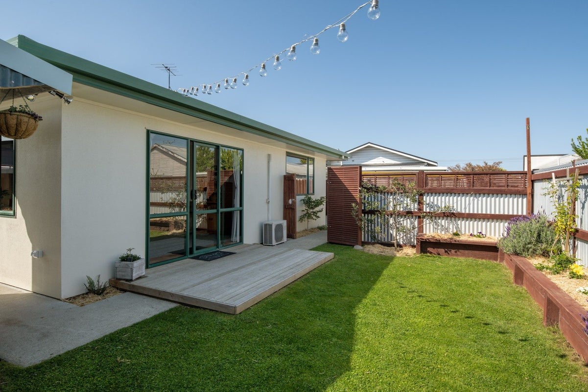 16A Pitchill Street, Mayfield, Blenheim - Carousel 1