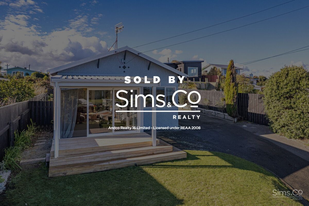 46 Karaka Street, Castlecliff, Whanganui - Carousel 1