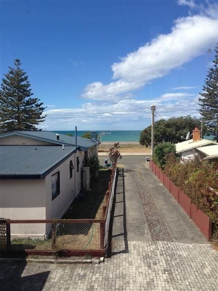 11A Ferguson Avenue, Westshore, Napier - Carousel 2