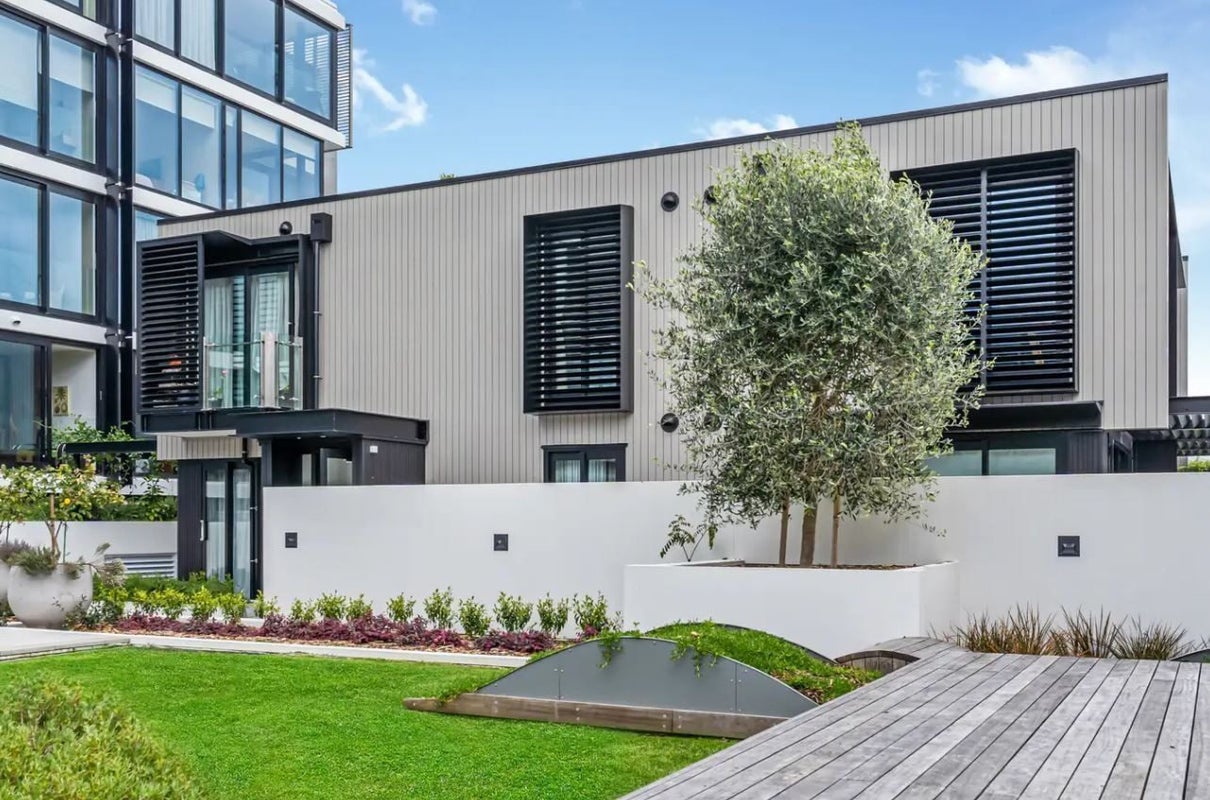 6/236 Kepa Road, Mission Bay, Auckland - Carousel 1