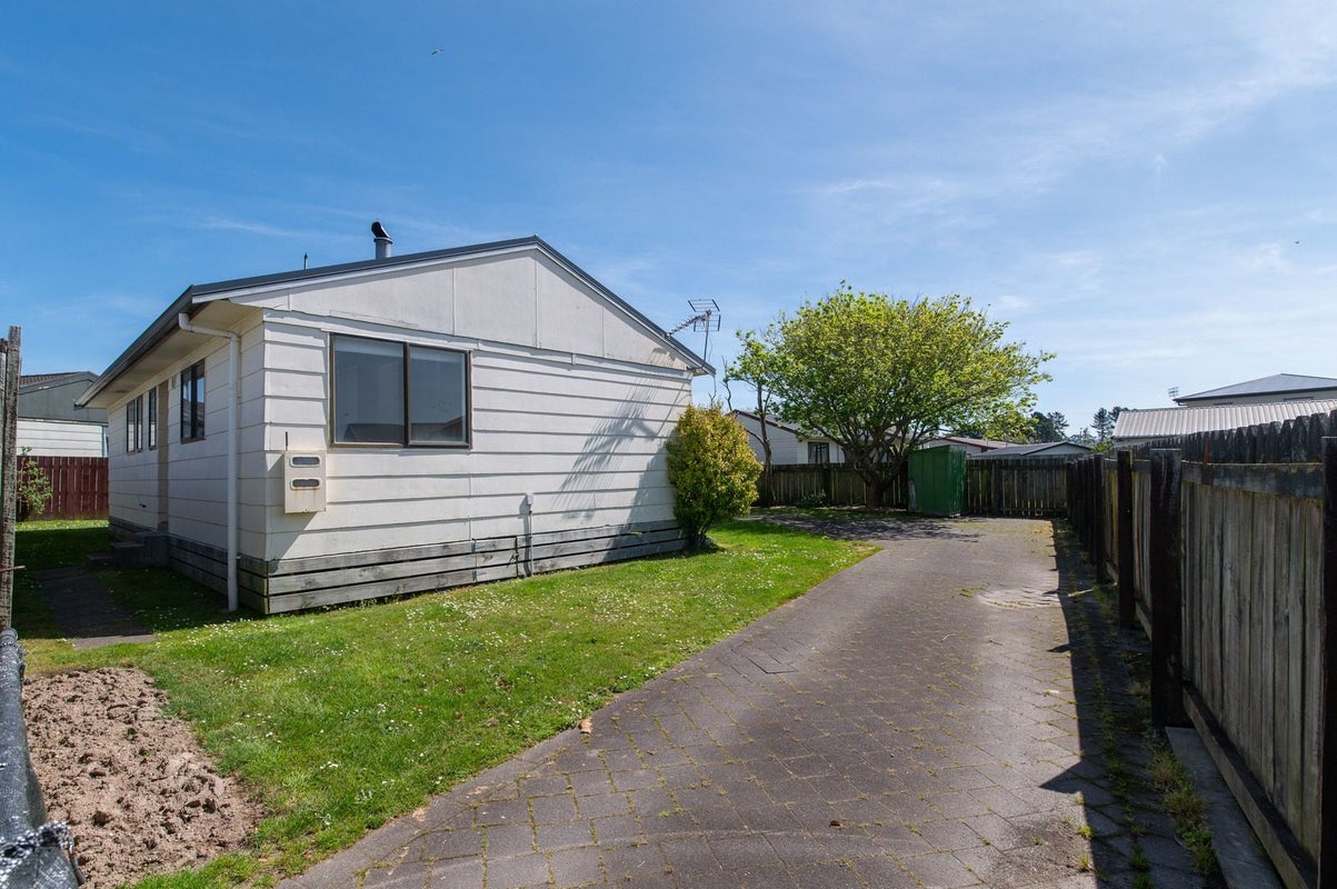 50B Pohutukawa Drive, Owhata, Rotorua - Carousel 16