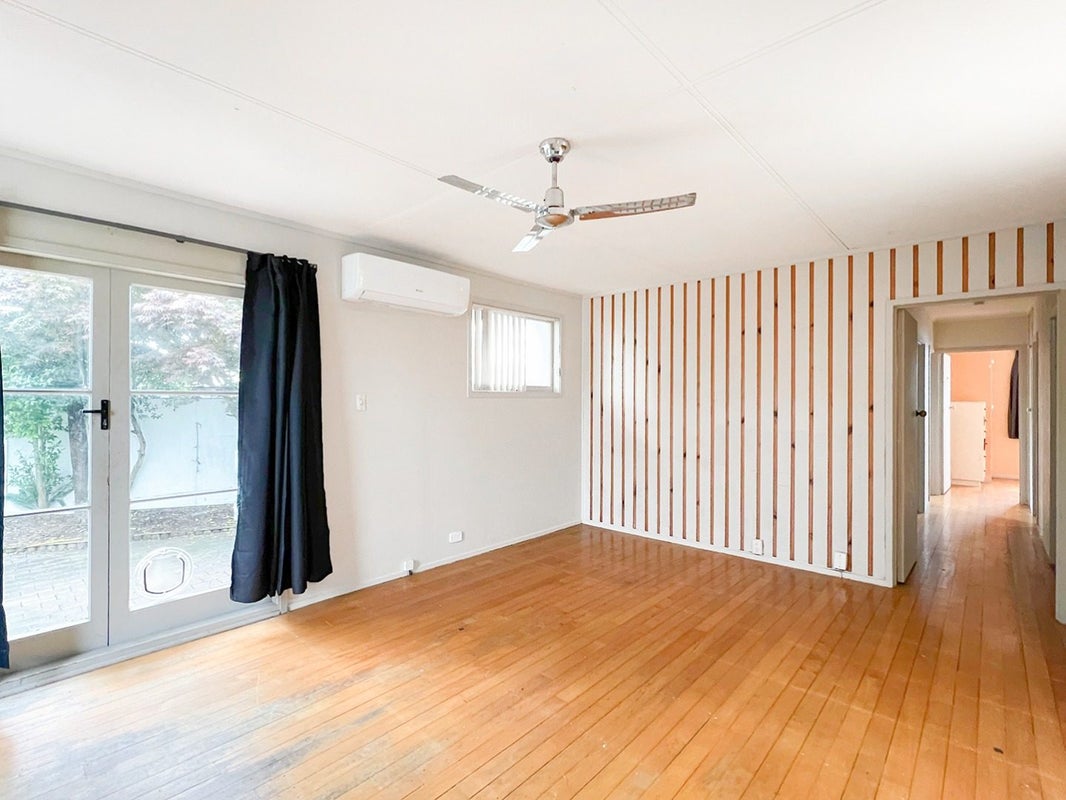 12 Greville Road, Pinehill, Auckland - Carousel 1