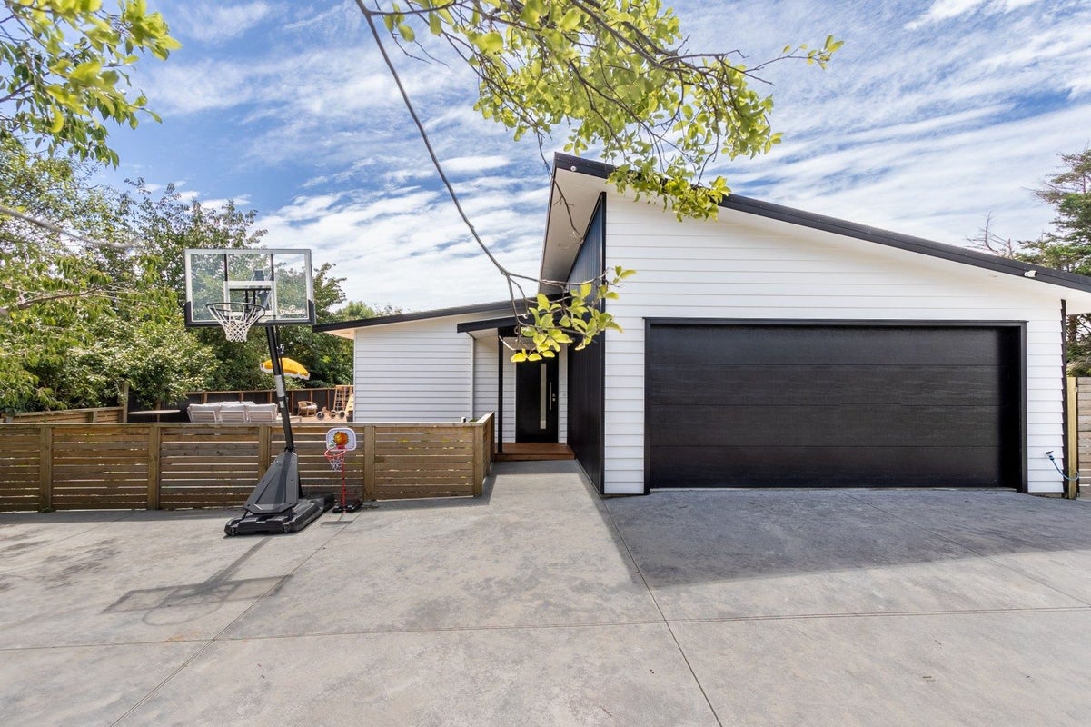 47 Hollis Road, Paraparaumu Beach, Paraparaumu - Carousel 2