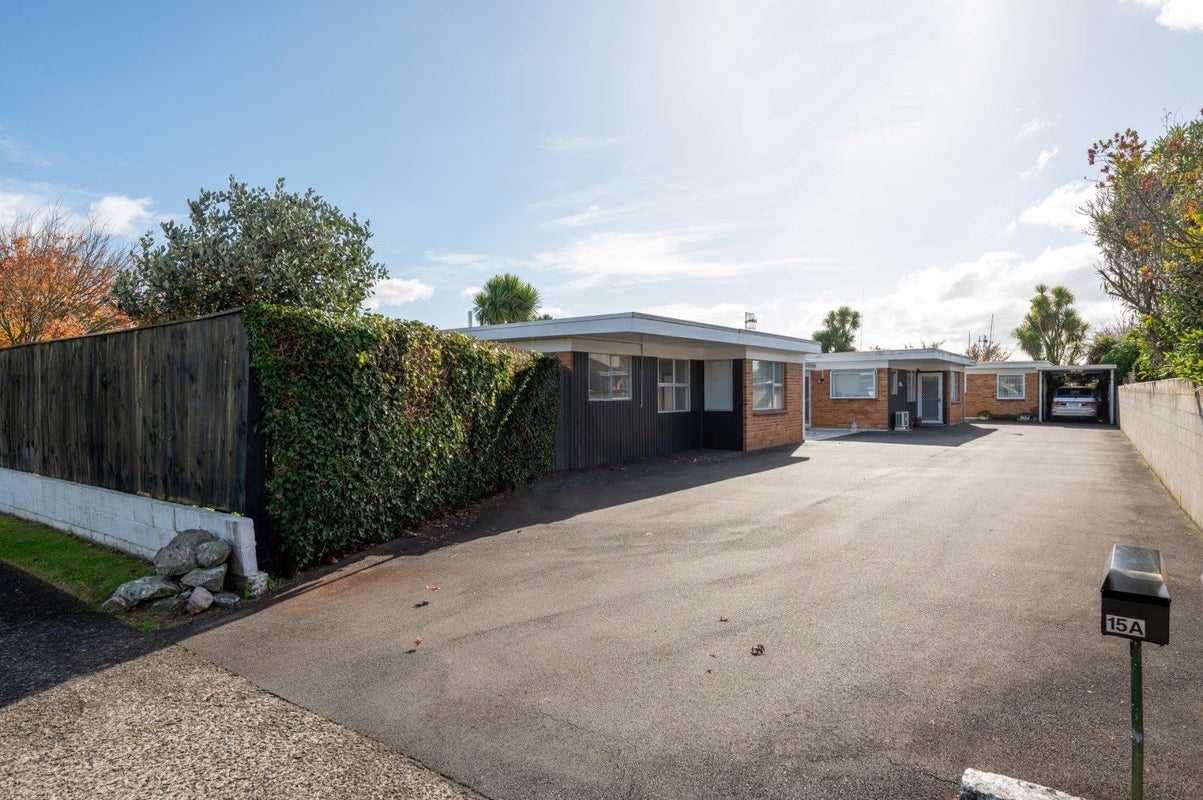 15 Carnot Street, Glenholme, Rotorua - Carousel 17