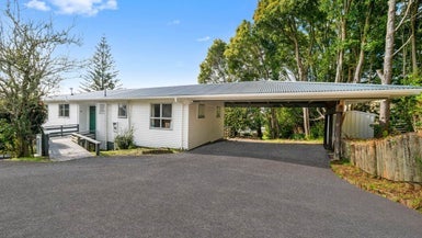 2/40A Marlborough Avenue, Glenfield, Auckland - Carousel 1