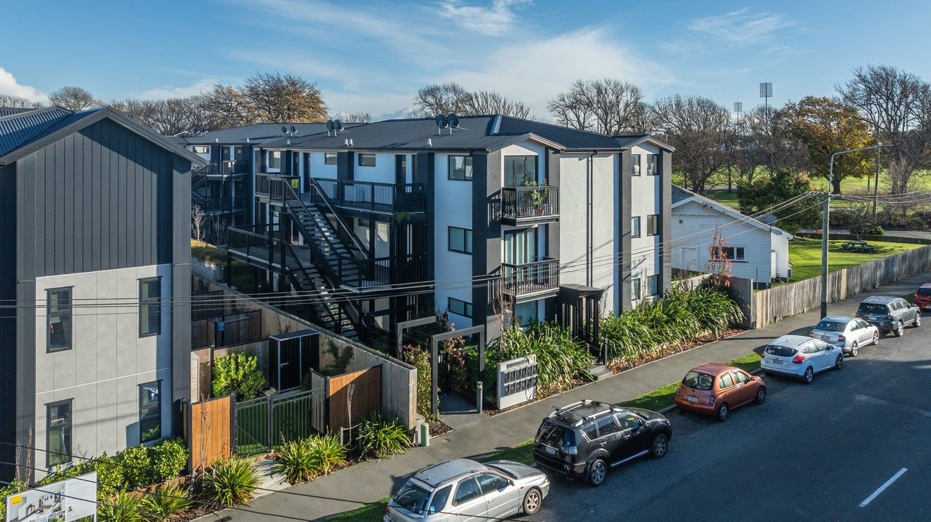 201/489 Selwyn Street, Christchurch Central, Christchurch - Carousel 2