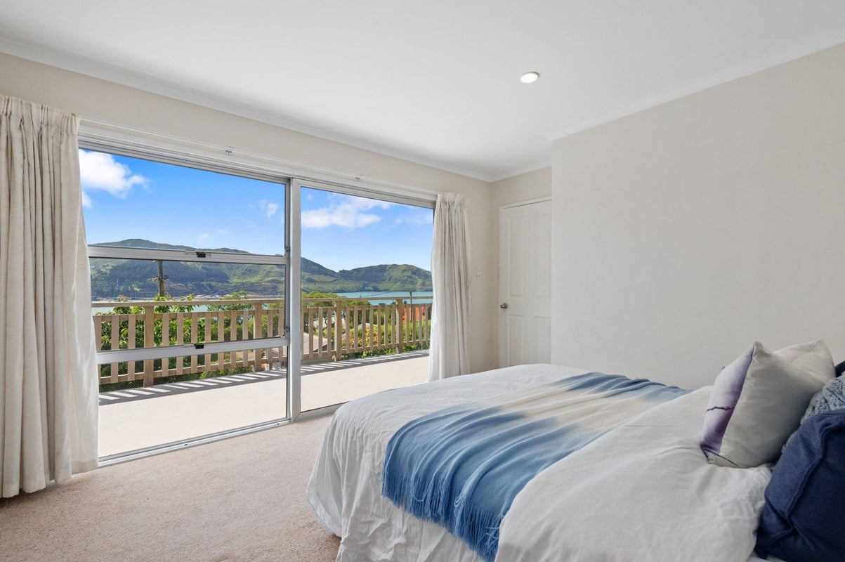 70 Marine Drive, Diamond Harbour, Lyttelton - Carousel 2