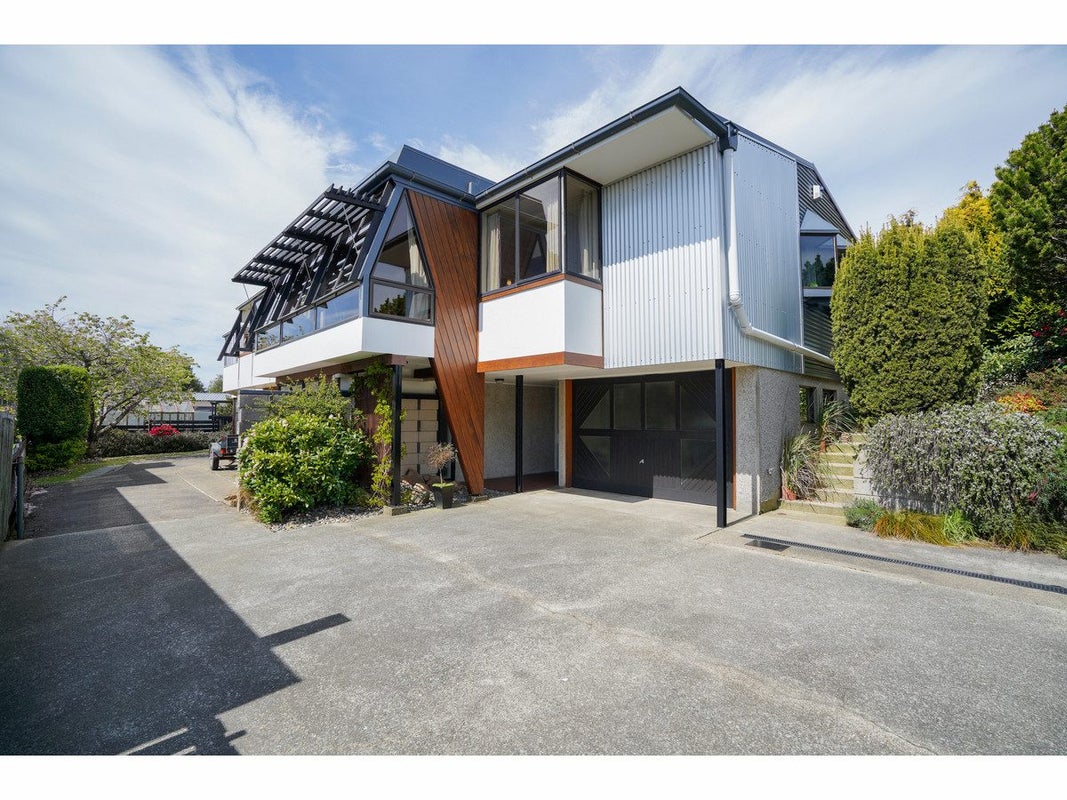 52 Orwell Crescent, Newfield, Invercargill - Carousel 1
