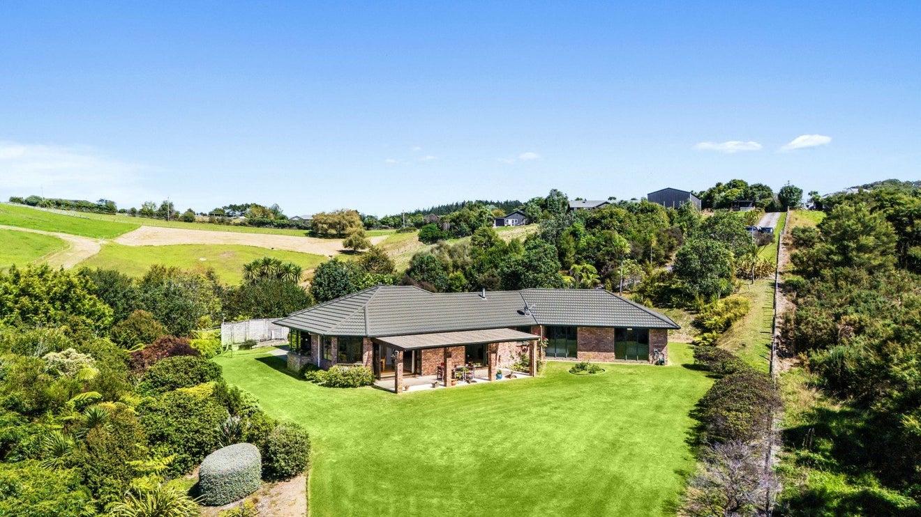 118 Zanders Road, Helensville, Waimauku - Carousel 1