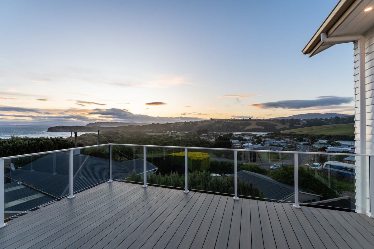 16 Sunset Terrace, Ocean Grove, Dunedin - Carousel 1