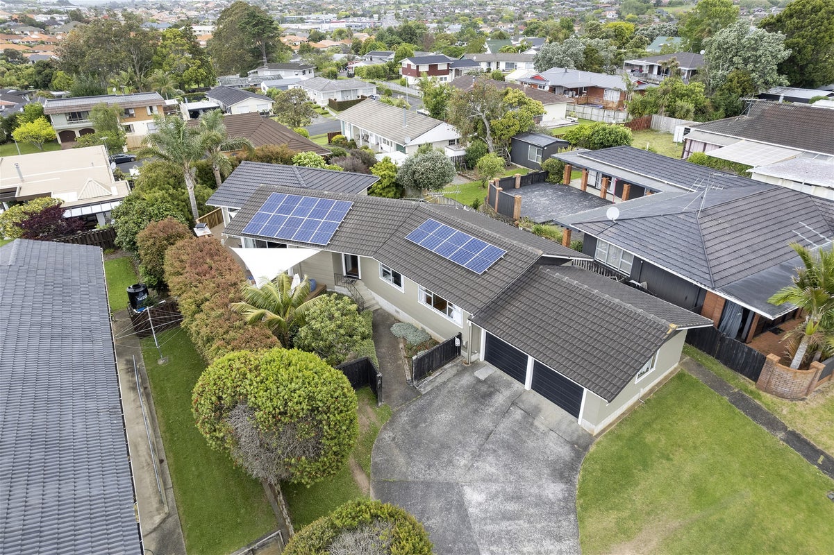 4 Booralee Avenue, Botany Downs, Auckland - Carousel 32