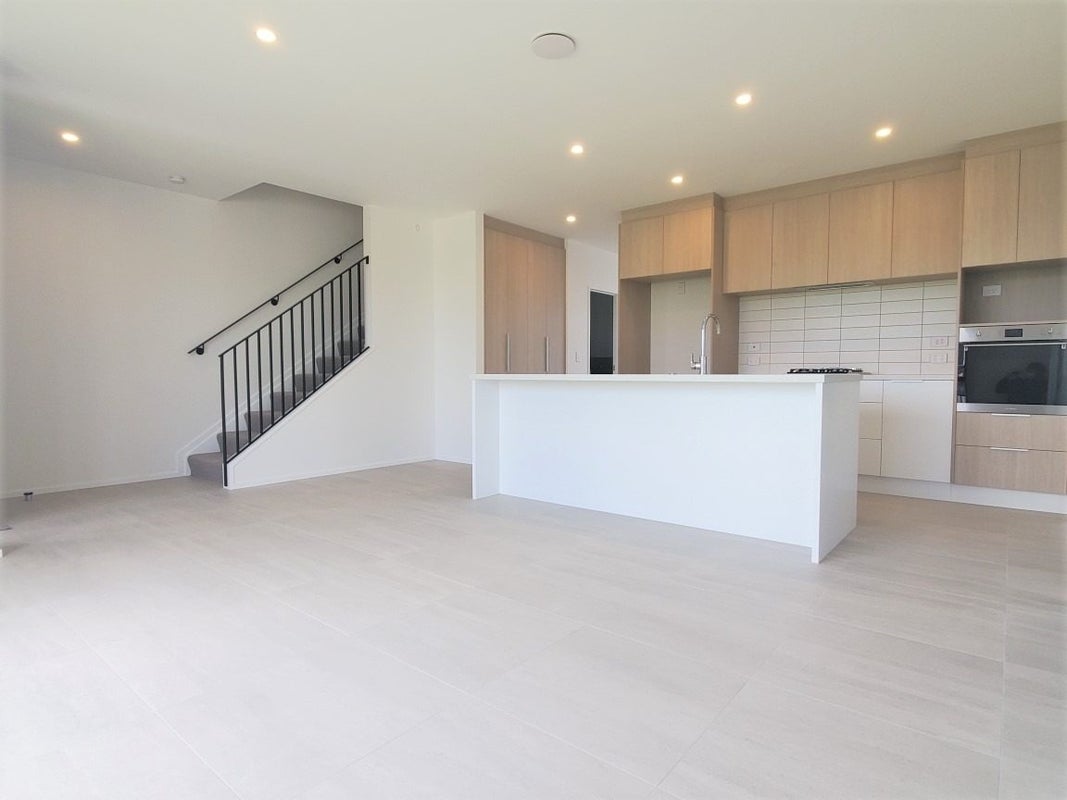 38 Gosper Road, Takanini, Auckland - Carousel 2