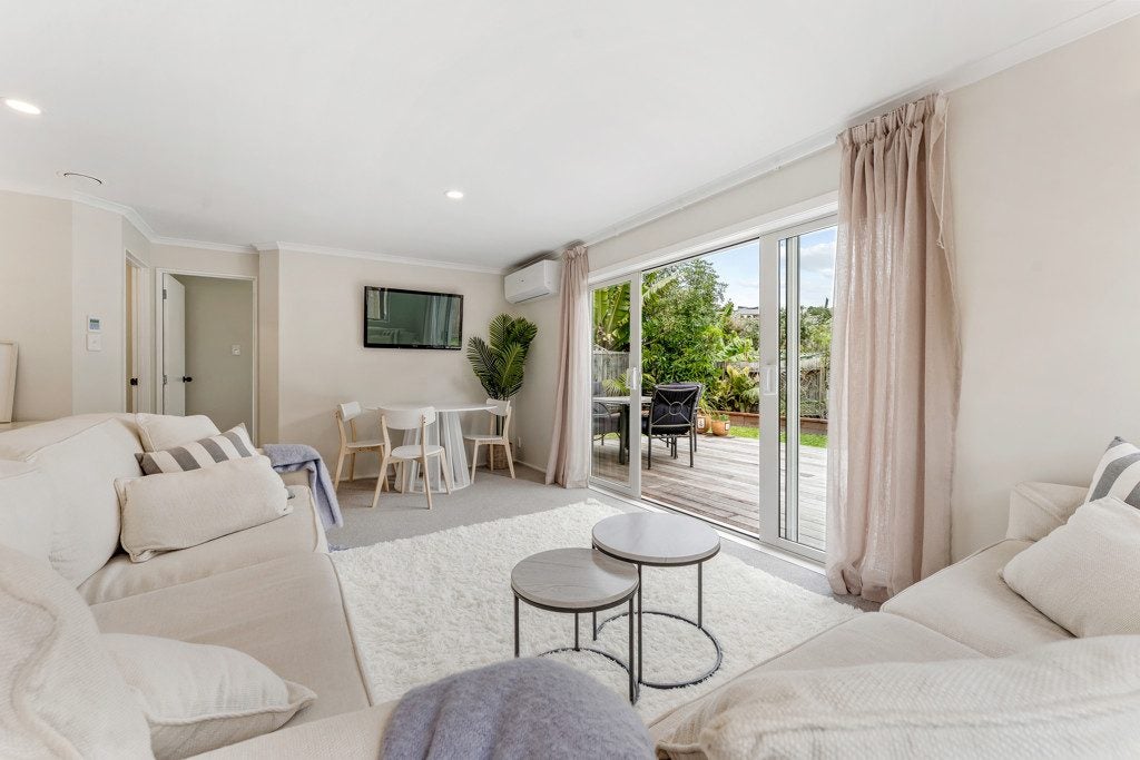 2/64 Mckenzie Avenue, Arkles Bay, Rodney, Auckland - Carousel 1