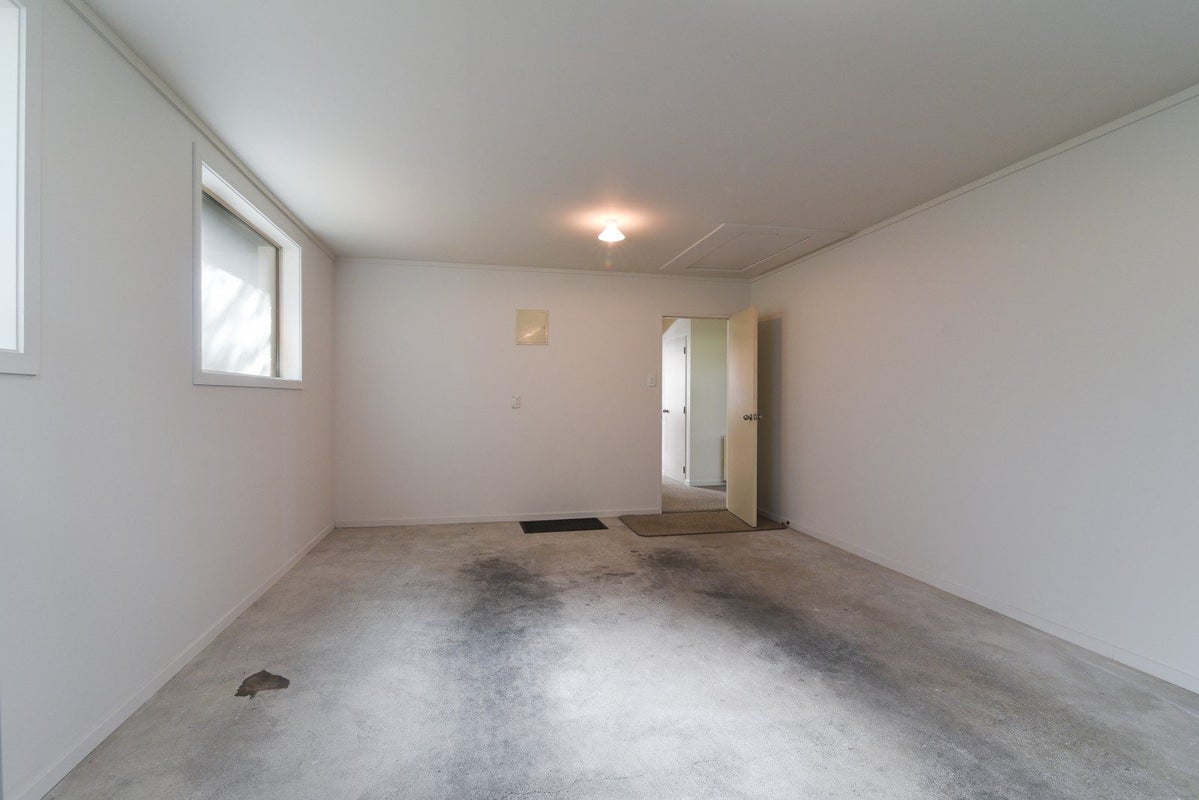 247 Highgate, Roslyn, Dunedin - Carousel 24