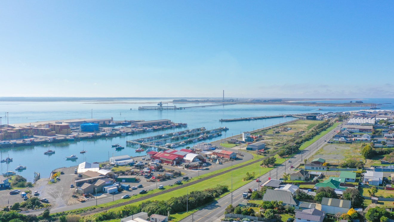 28 Shannon Street, Clifton, Invercargill - Carousel 1