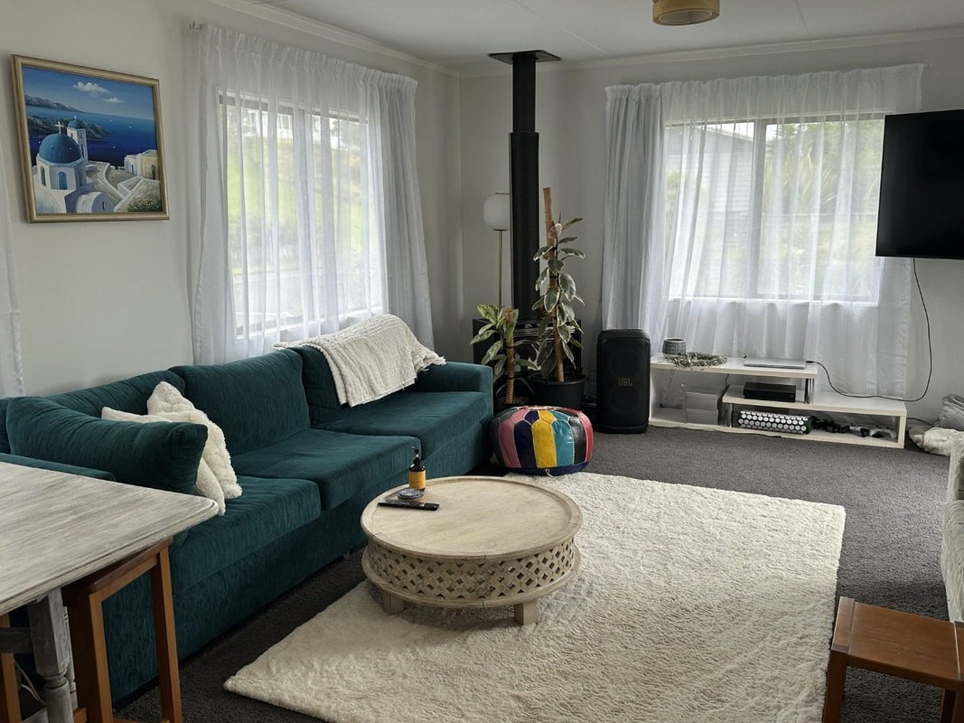 26 Weggery Drive, Waikanae Beach, Waikanae - Carousel 2