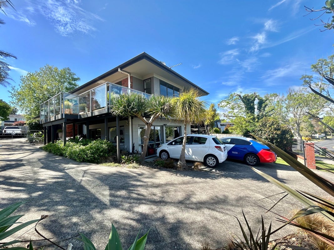 22 Murvale Drive, Bucklands Beach, Auckland - Carousel 11