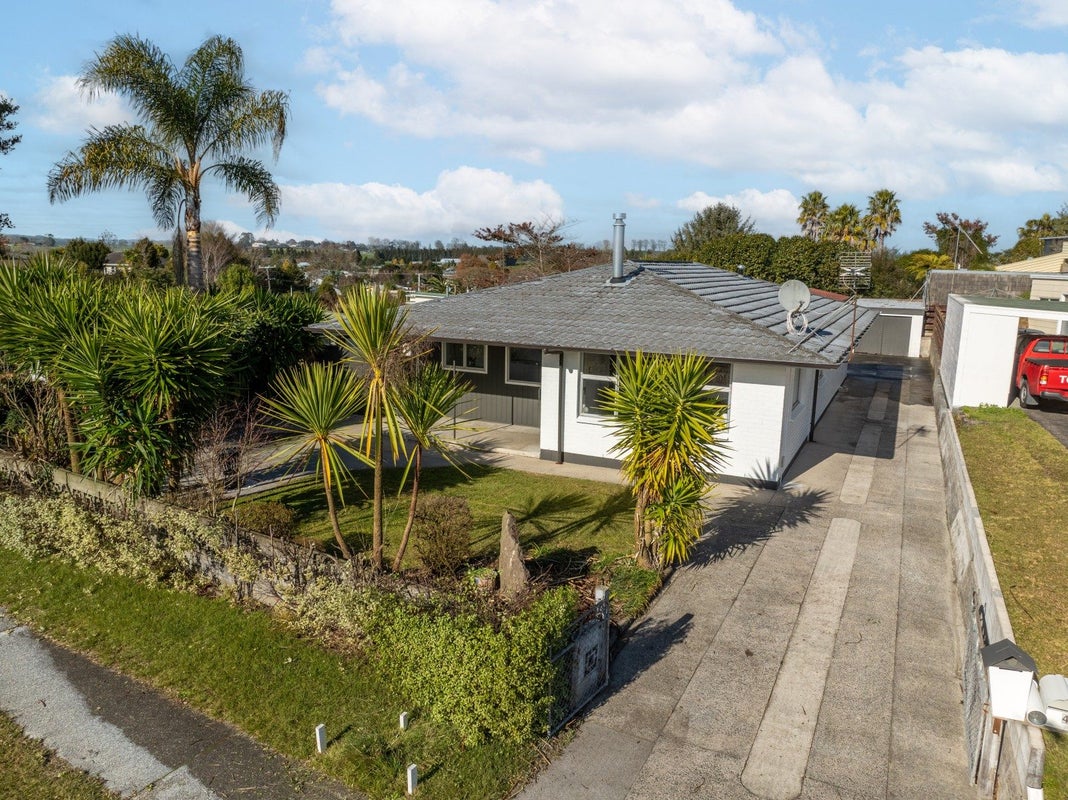 2 Mountbatten Drive, Putaruru, Putaruru - Carousel 1