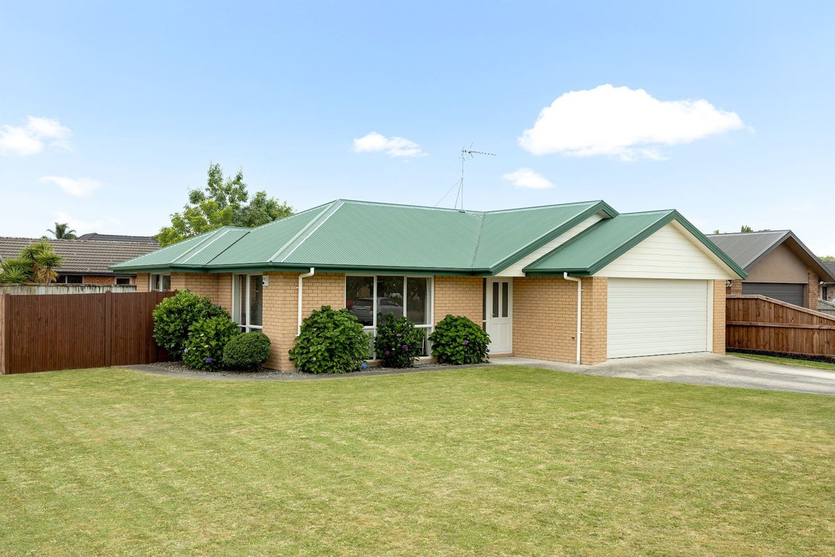 31 Ravenscourt Place, Huntington, Hamilton - Carousel 2