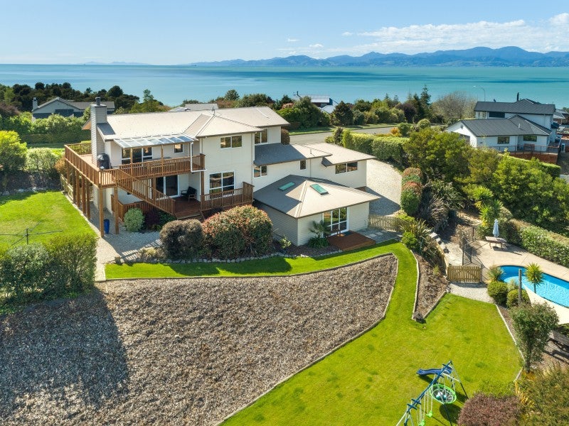 43 Brabant Drive, Ruby Bay, Mapua - Carousel 1