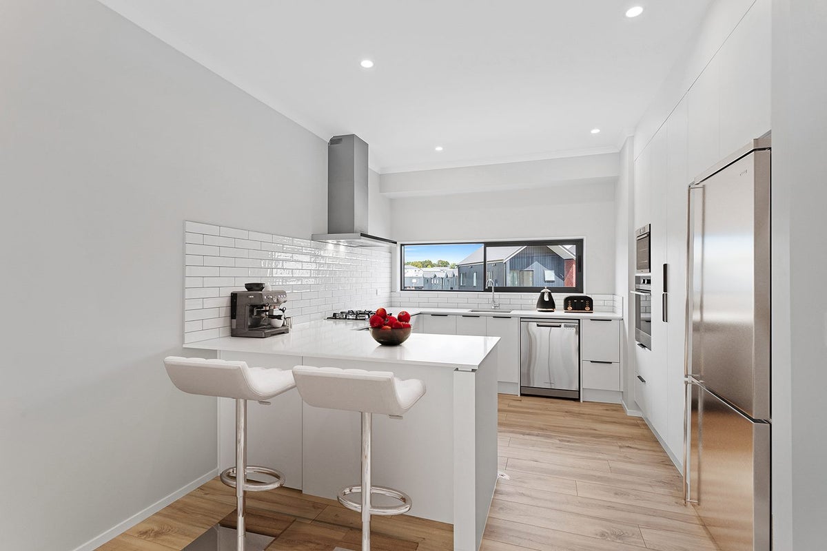 47 Roundel Crescent, Whenuapai, Auckland - Carousel 2