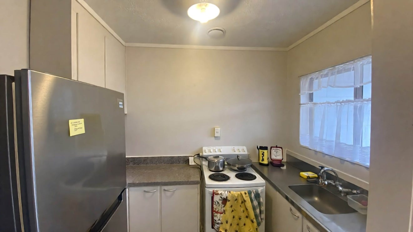 4/216 Princes Street East, Otahuhu, Auckland - Carousel 2