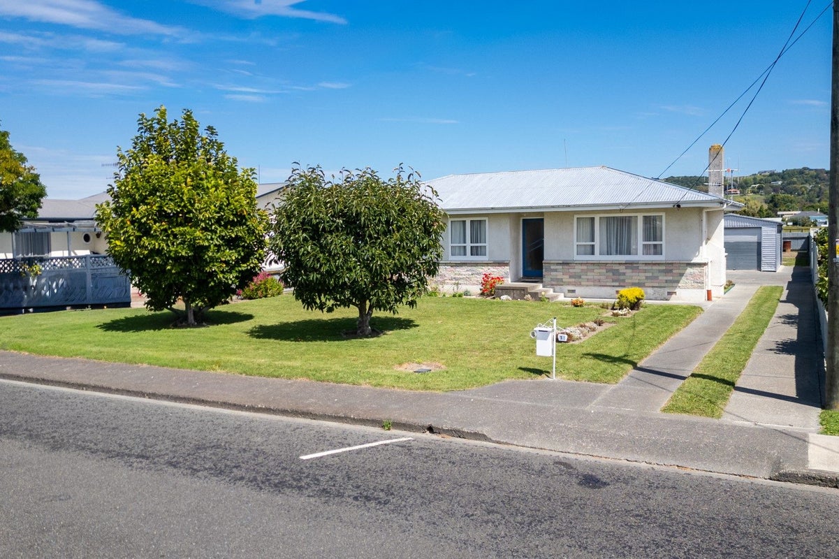 14 Windsor Terrace, Taradale, Napier - Carousel 8